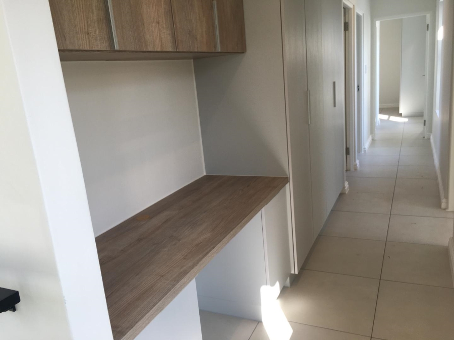 3 Bedroom Property for Sale in Langeberg Ridge Western Cape